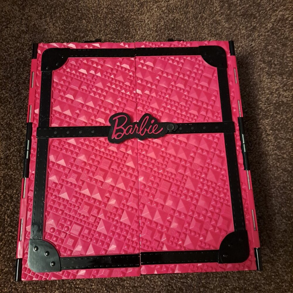 Vintage 2011 Mattel Barbie Wardrobe Carrying Closet Case Pink and Black - Picture 1 of 7
